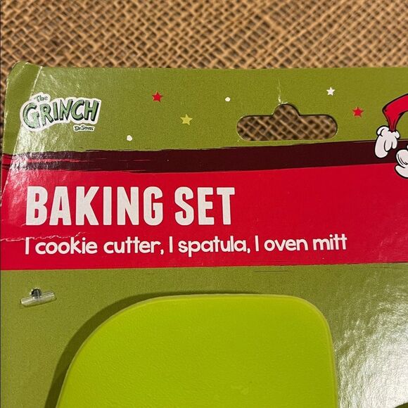 Dr. Seuss Green Grinch Cooking Utensil Set - Picture 2 of 2